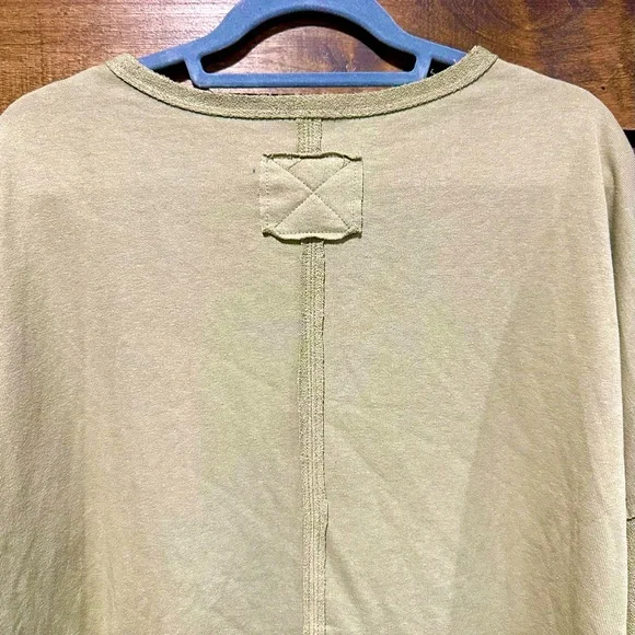 EUC La Miel Olive Green Long Sleeve Jersey Top Sz L - Picture 8 of 13